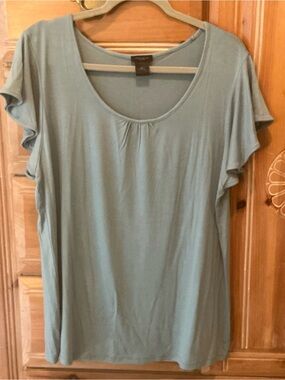 NWOT Ann Taylor Factory XL Women's Light Blue Scoop Neck Short Sleeve Top